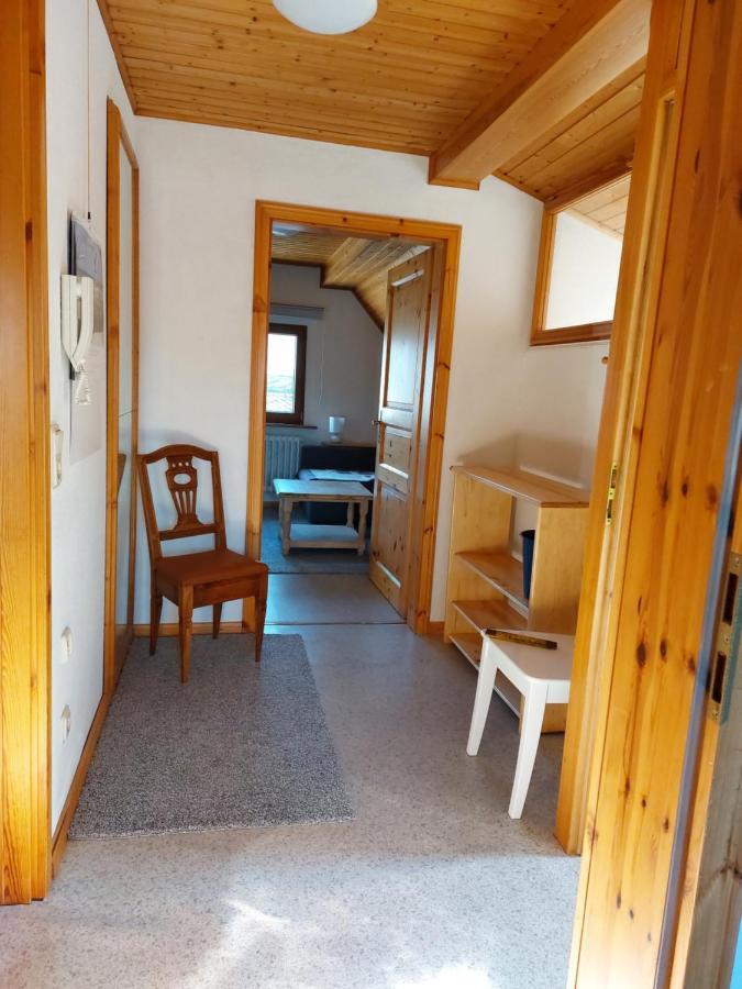 Dachgeschosswohnung Mit Burgblick In Kues ベルンカステル・クース エクステリア 写真